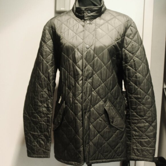 $415 Barbour Quilted Army Green Coat Jacket Waist Bet Lots of Pockets  M - Picture 1 of 9